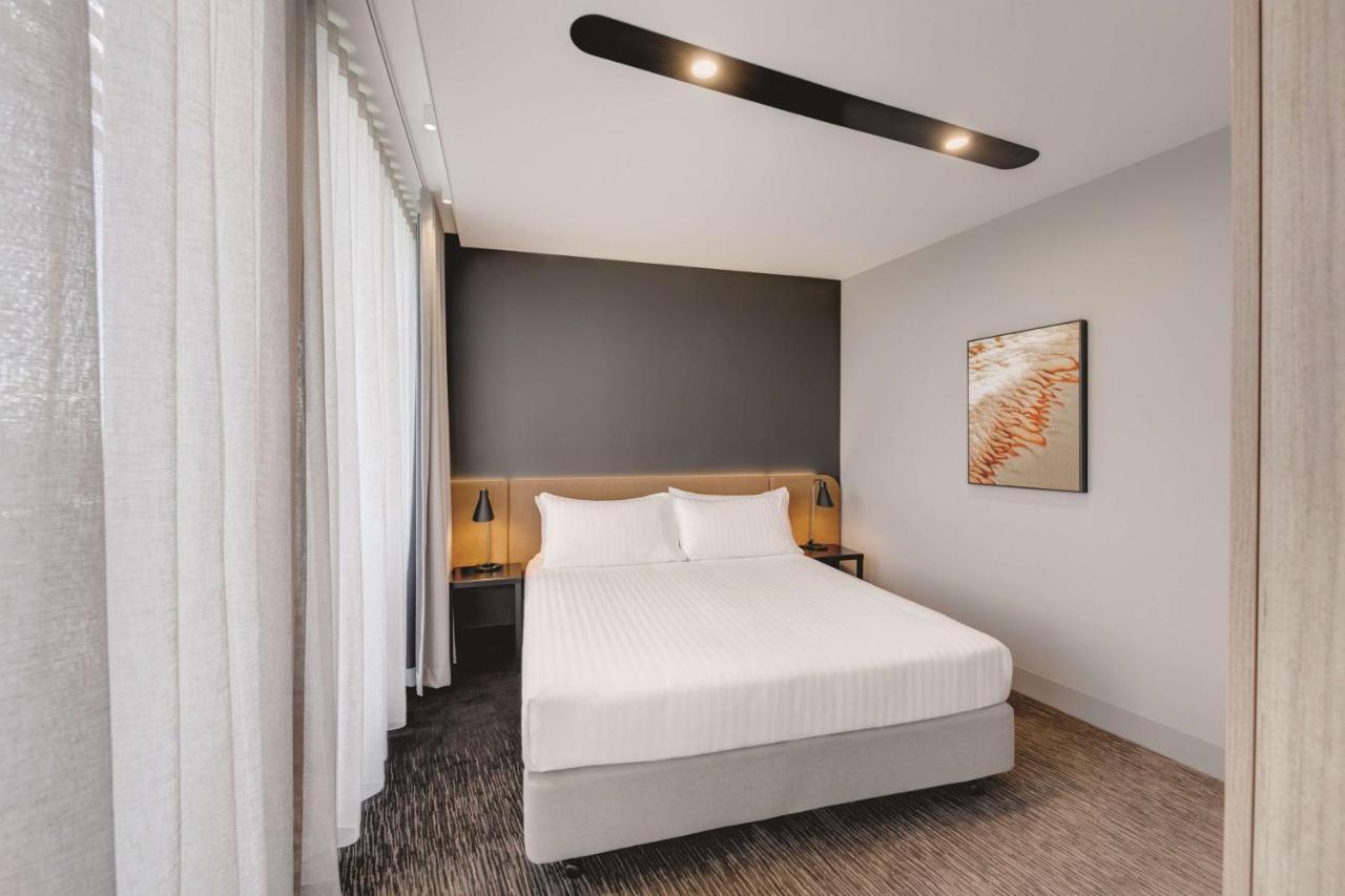 Vibe Hotel Canberra Esterno foto